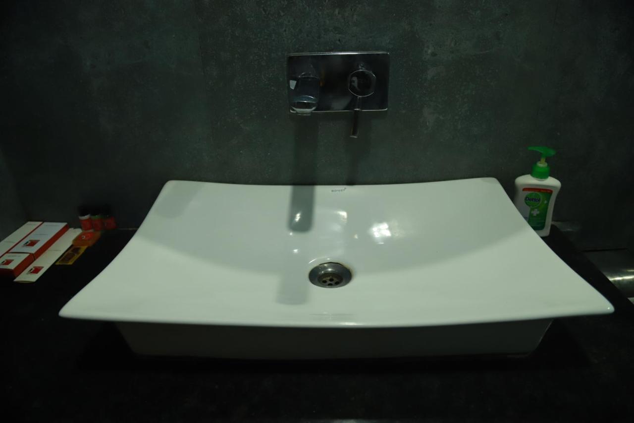 Hotel Sukhdeo Palace Gaya Buitenkant foto